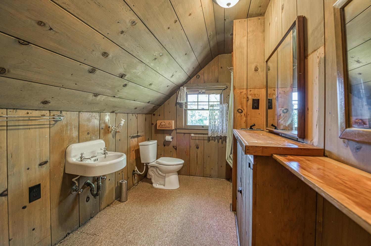 15 Rock Haven, Shaver Lake, CA 93664