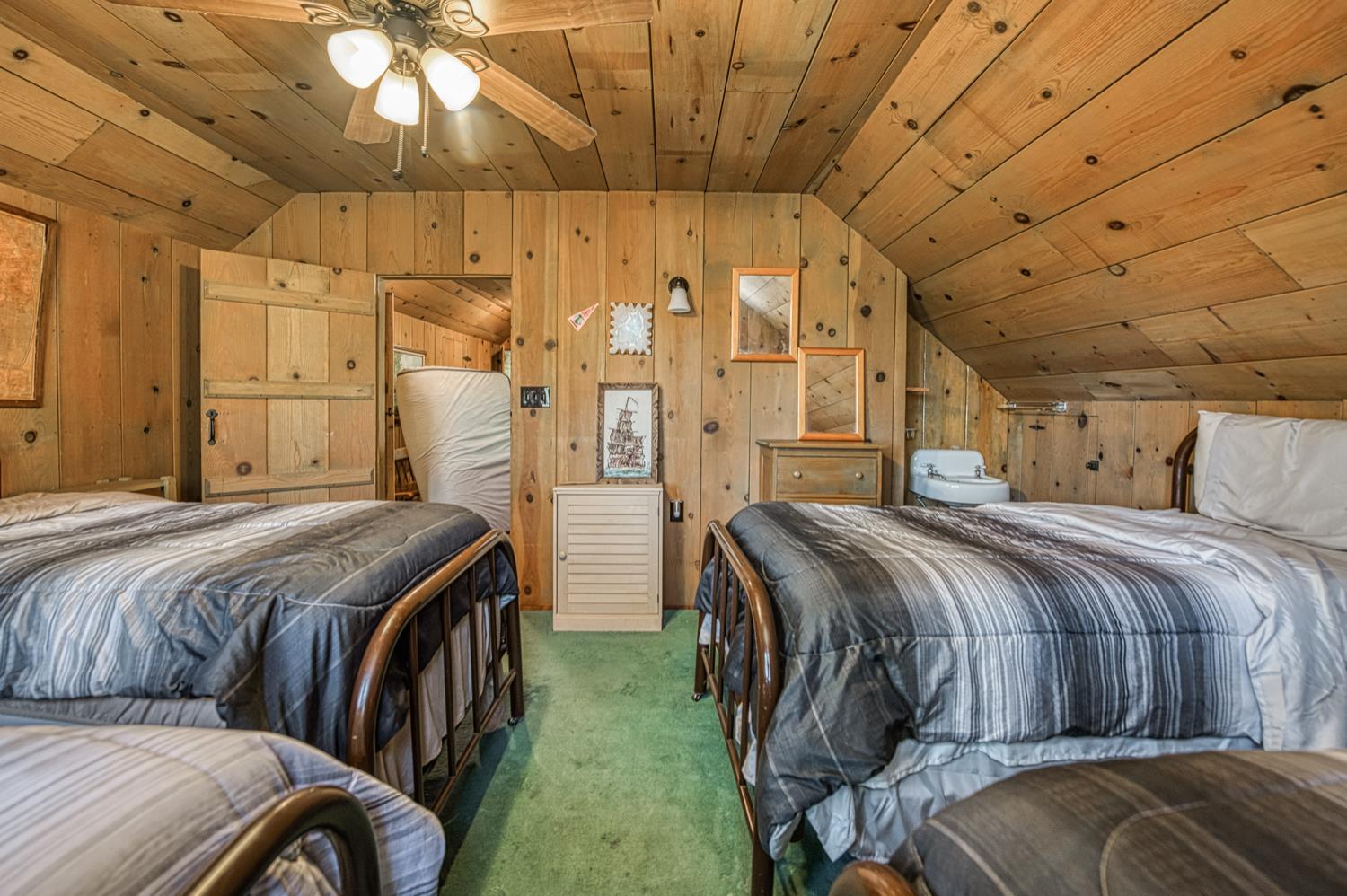 15 Rock Haven, Shaver Lake, CA 93664