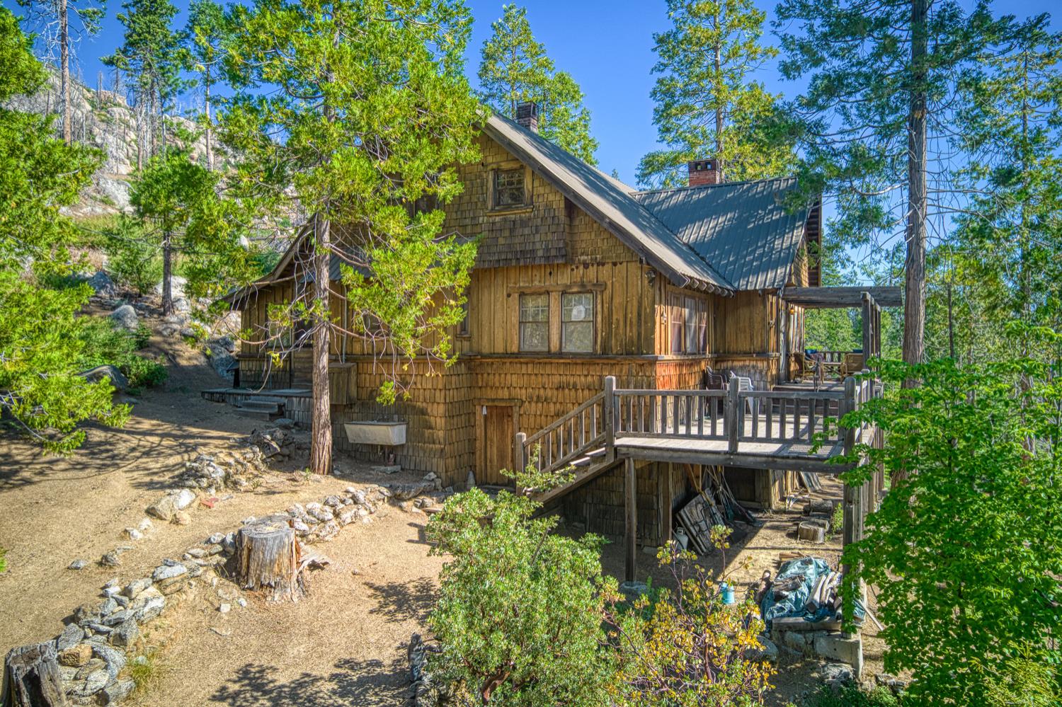 15 Rock Haven, Shaver Lake, CA 93664