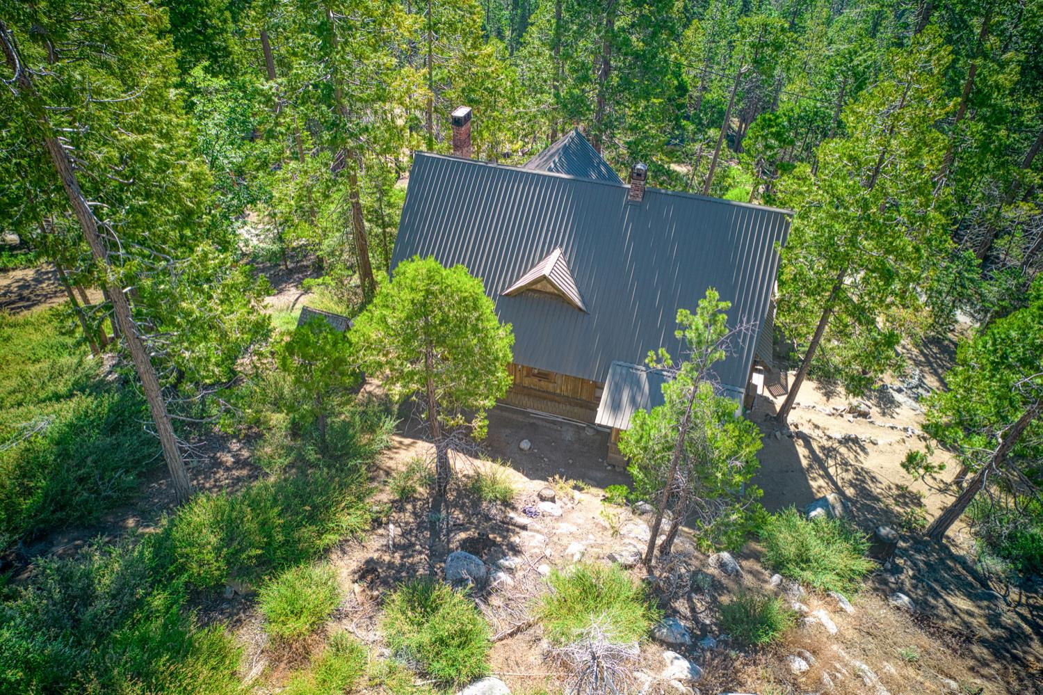 15 Rock Haven, Shaver Lake, CA 93664