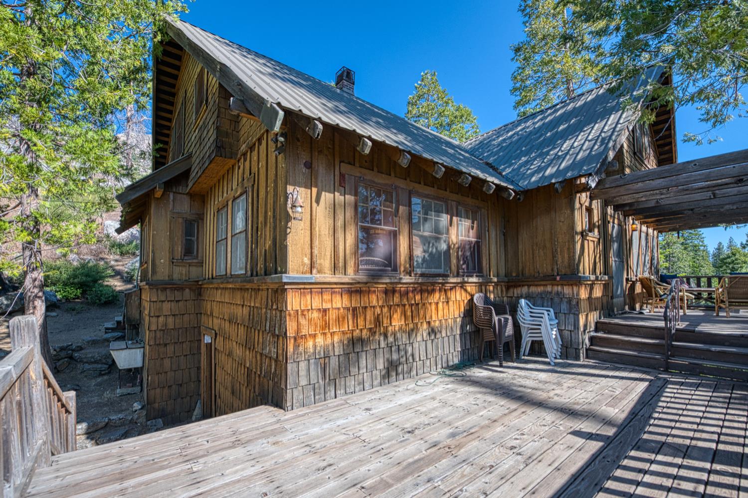 15 Rock Haven, Shaver Lake, CA 93664