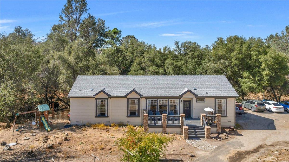 41391 Long Hollow Ln, Coarsegold, CA 93614