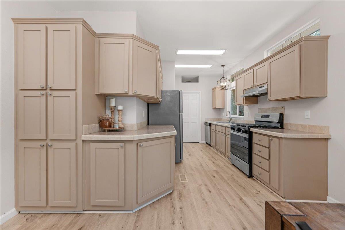 41391 Long Hollow Ln, Coarsegold, CA 93614