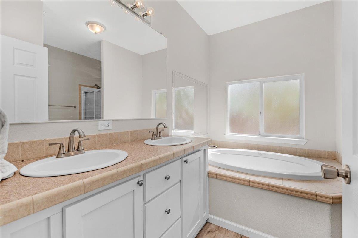 41391 Long Hollow Ln, Coarsegold, CA 93614