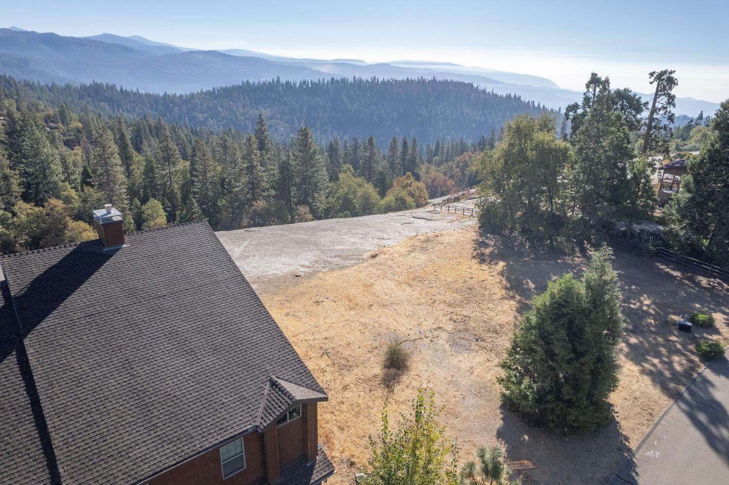 42308 Majestic Ln, Shaver Lake, CA 93664