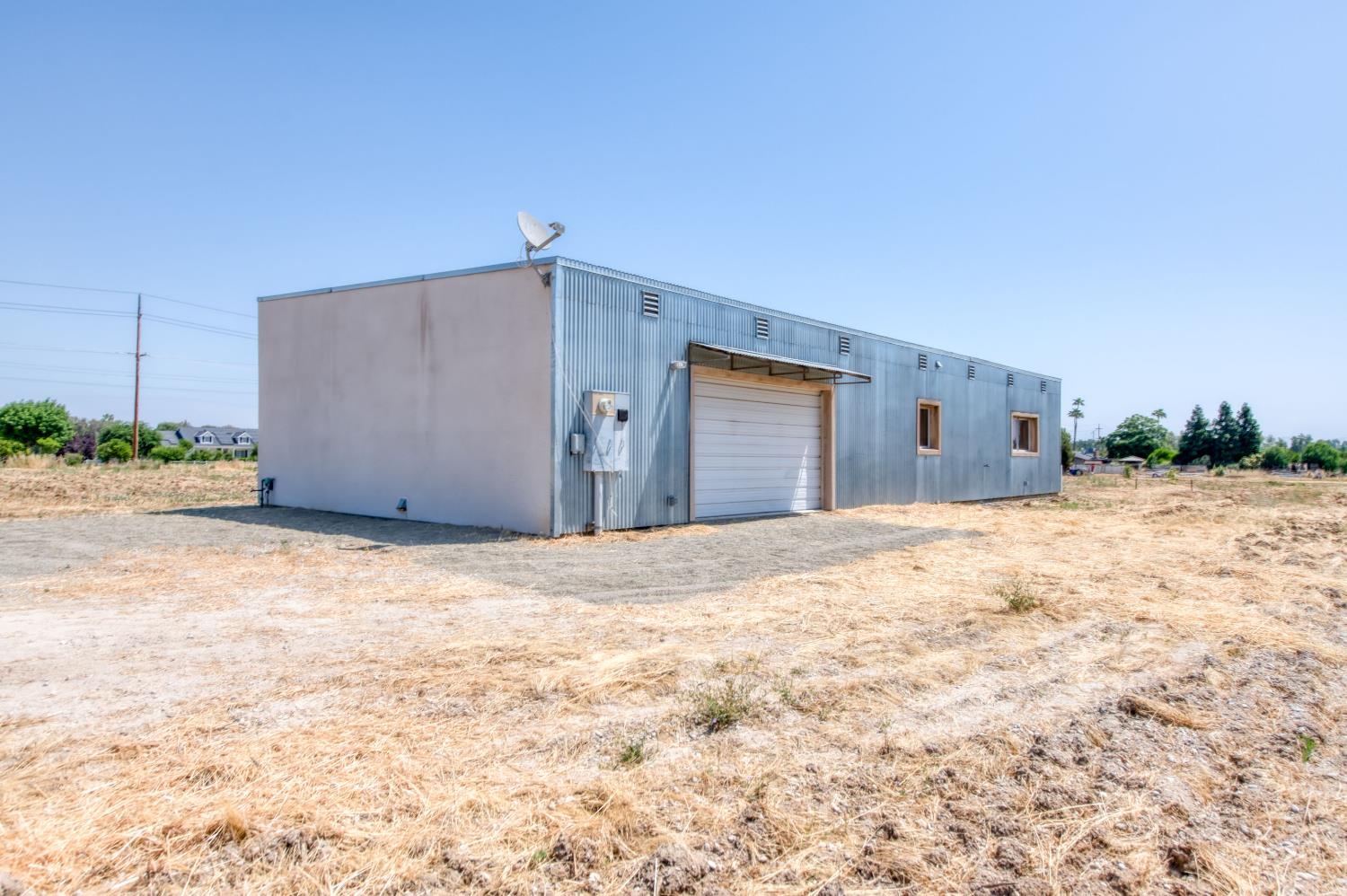 5189 E Copper Ave, Clovis, CA 93619