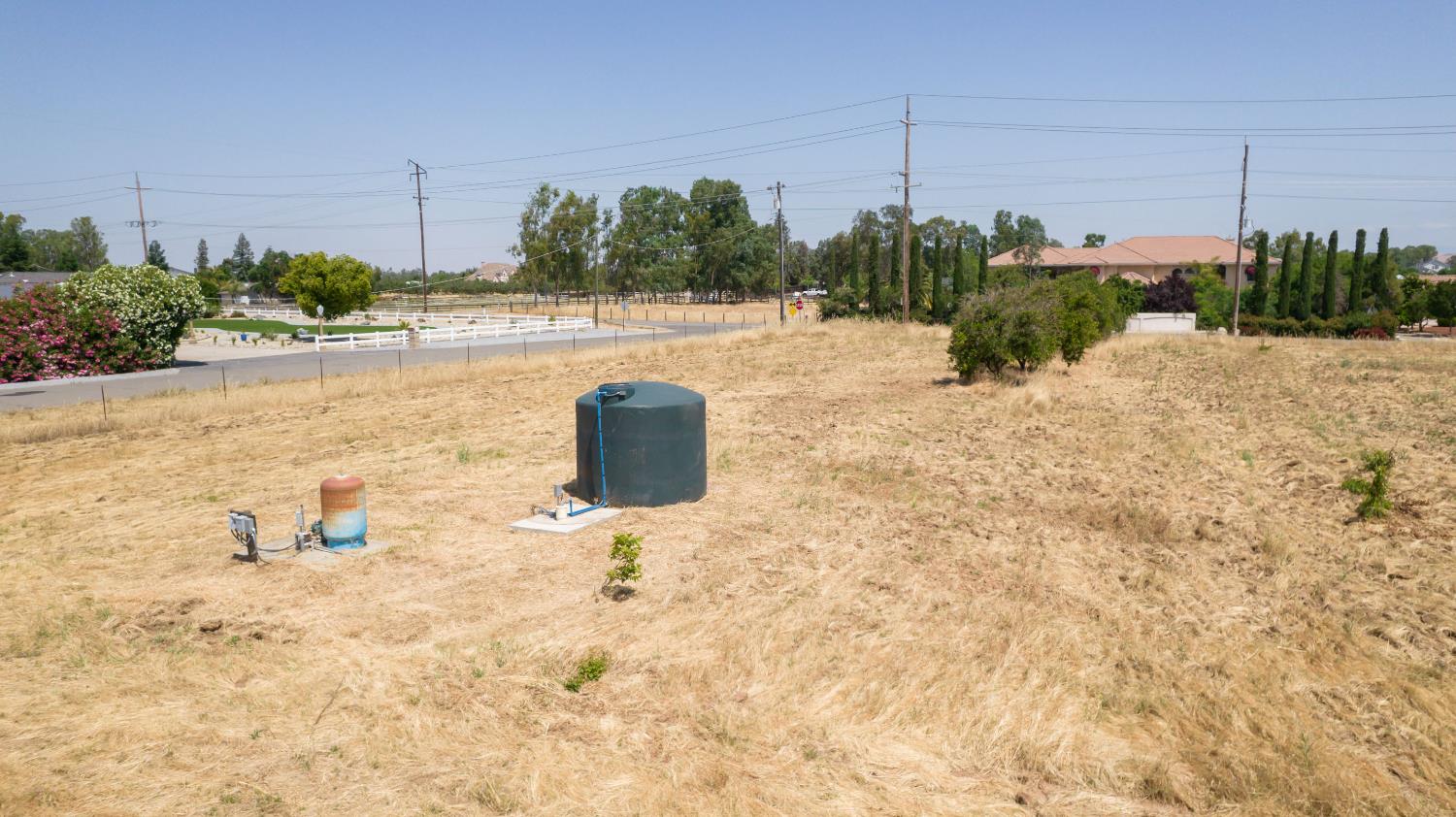 5189 E Copper Ave, Clovis, CA 93619