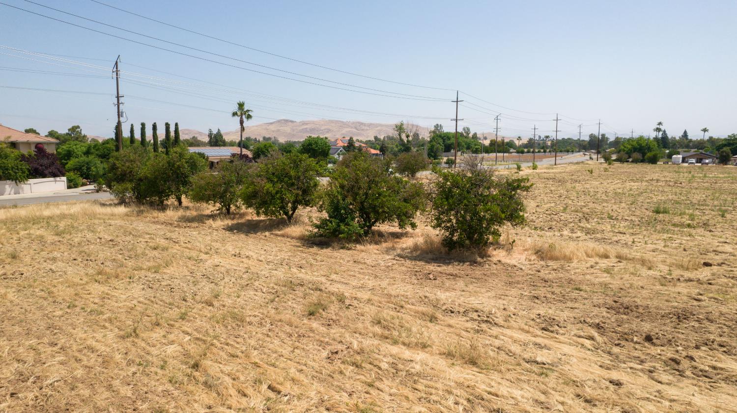 5189 E Copper Ave, Clovis, CA 93619