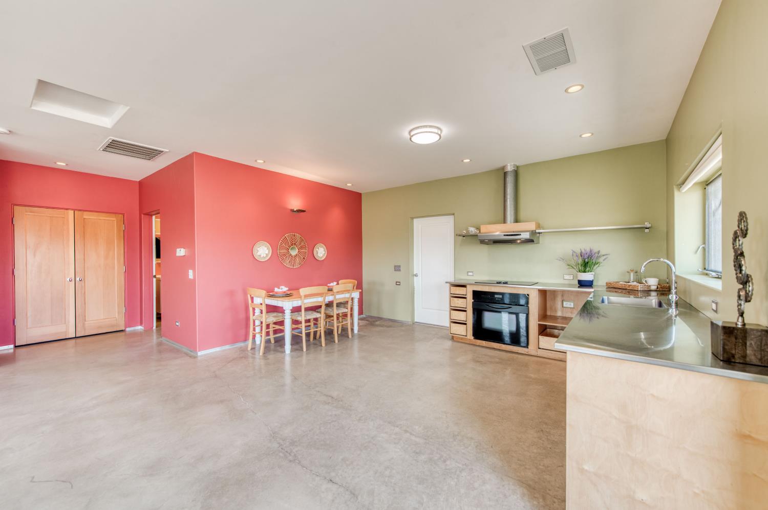 5189 E Copper Ave, Clovis, CA 93619