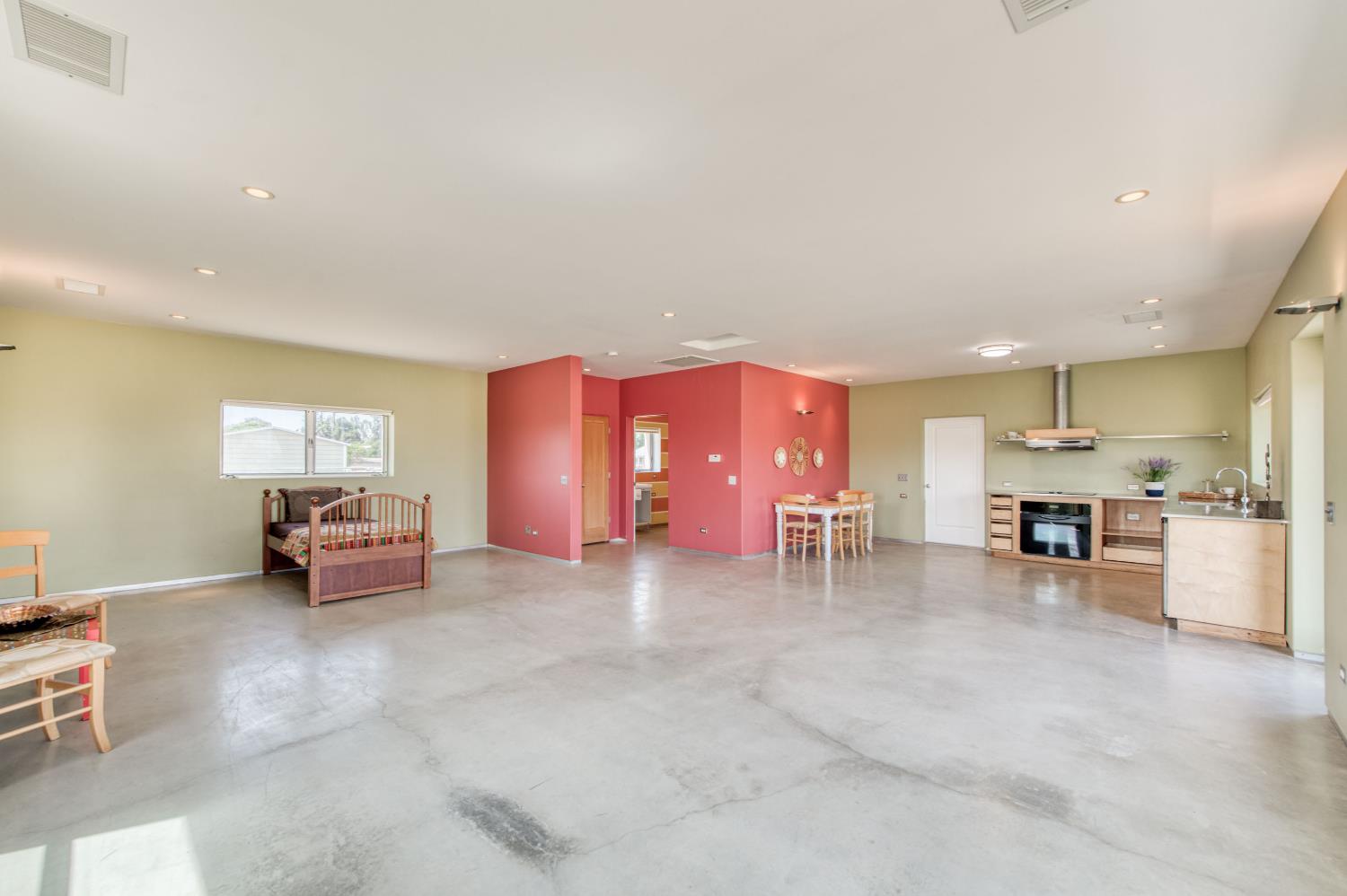 5189 E Copper Ave, Clovis, CA 93619