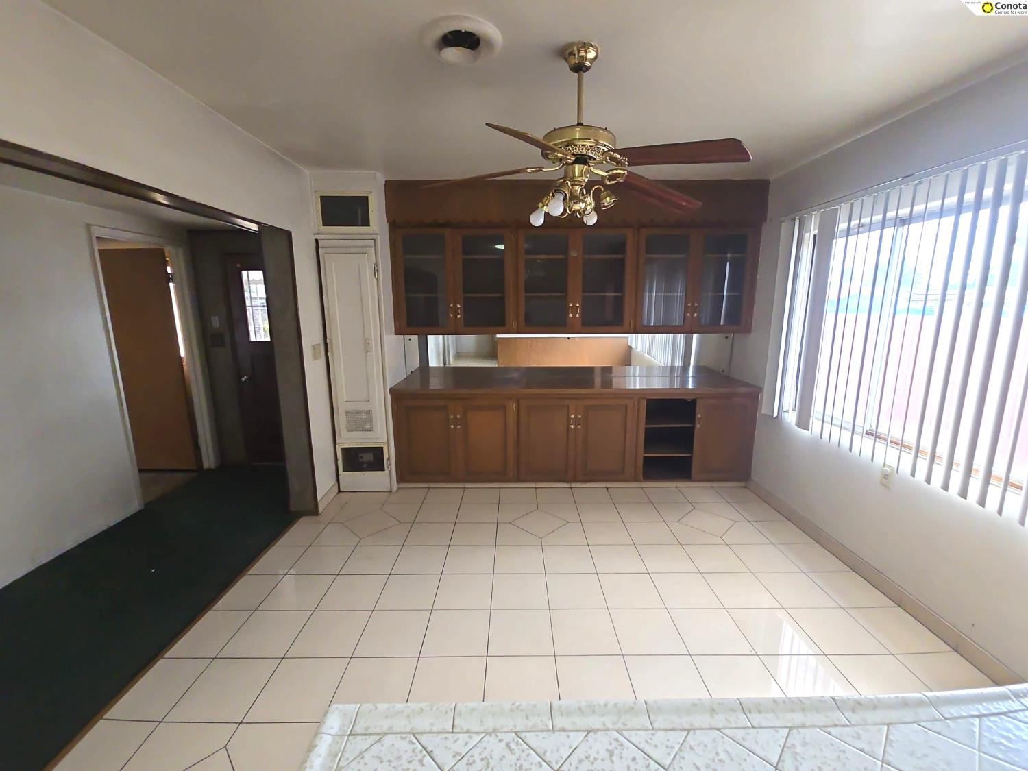 3581 E Alta Ave, Fresno, CA 93702
