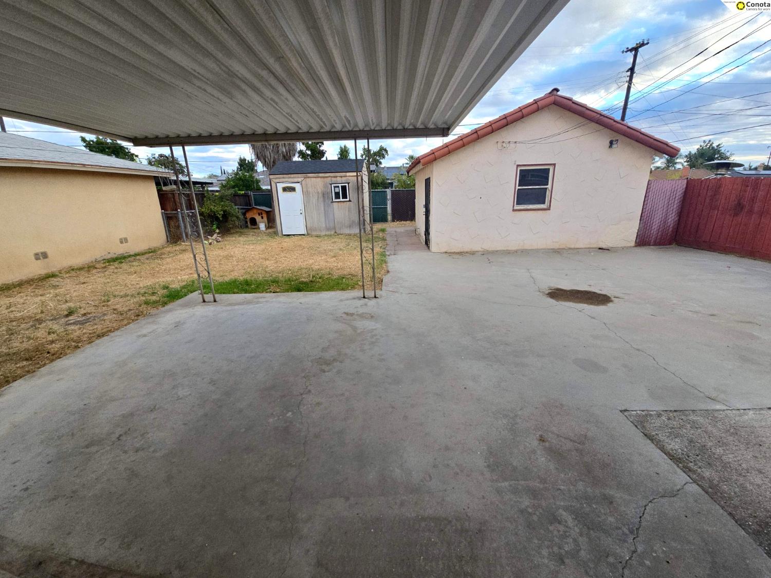 3581 E Alta Ave, Fresno, CA 93702