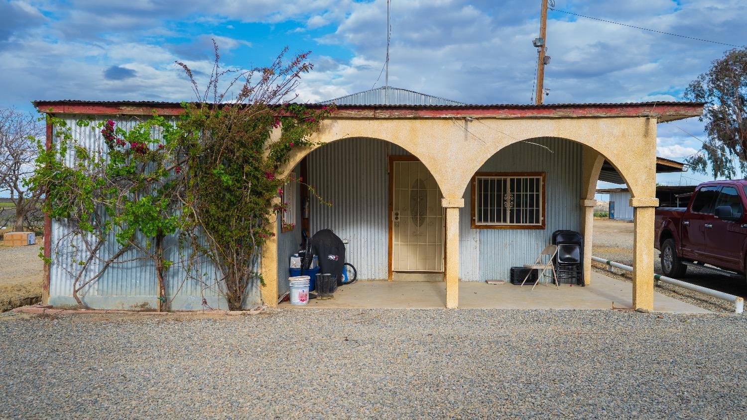 35976 S Siskiyou Ave, Huron, CA 93234