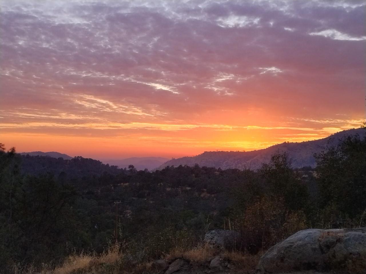 28666 Quail Springs Ln, Tollhouse, CA 93667