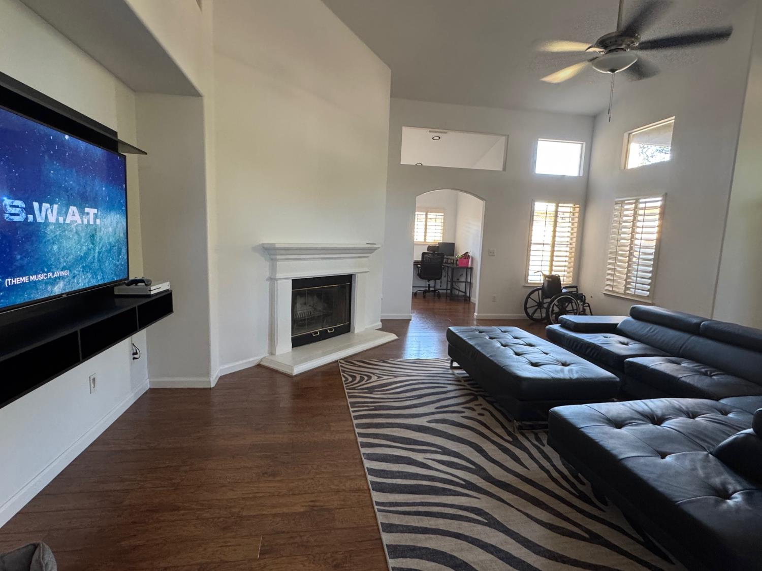 2691 Morris Ave, Clovis, CA 93611