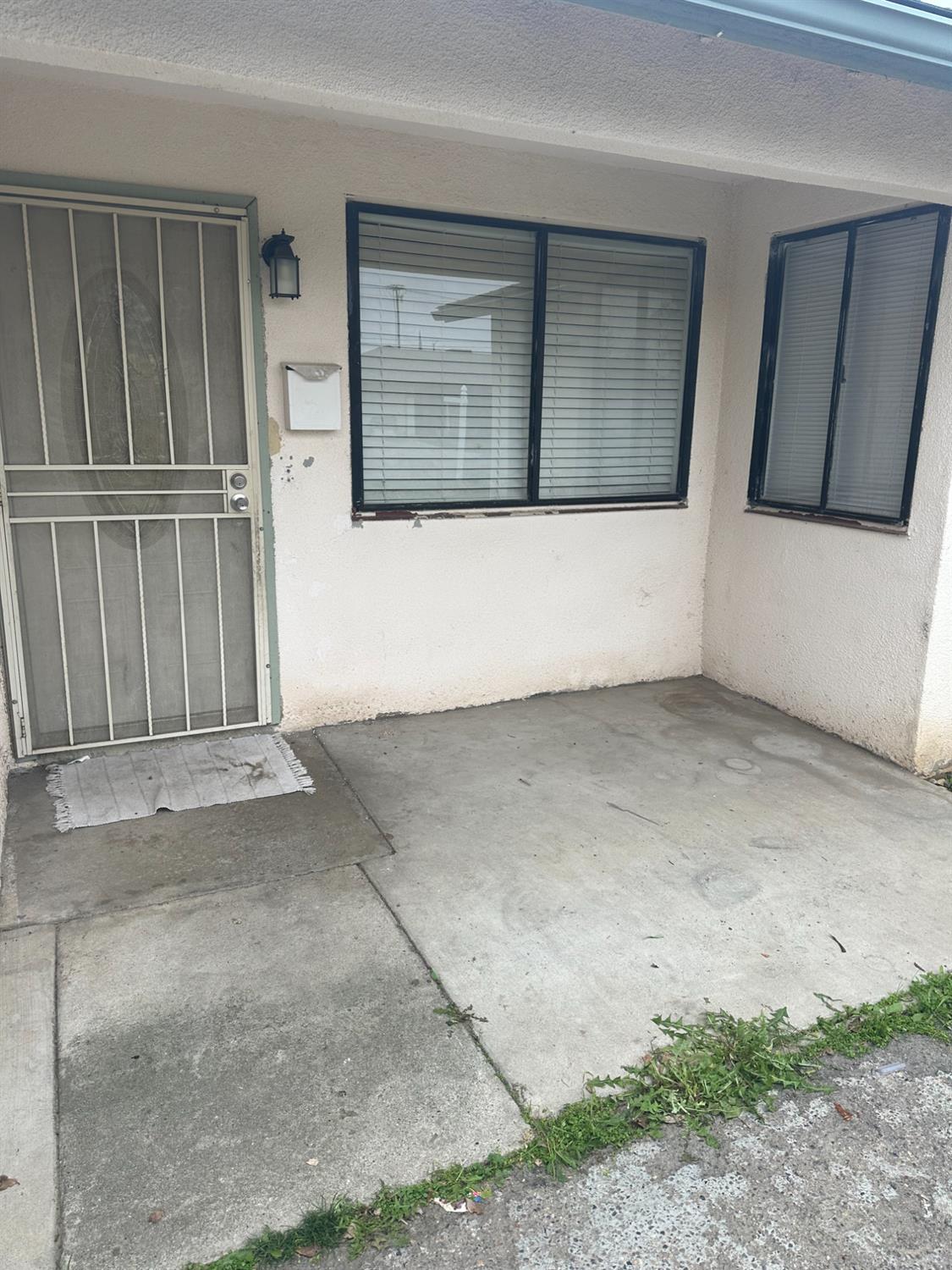 2316 E Norwich Ave, Fresno, CA 93726