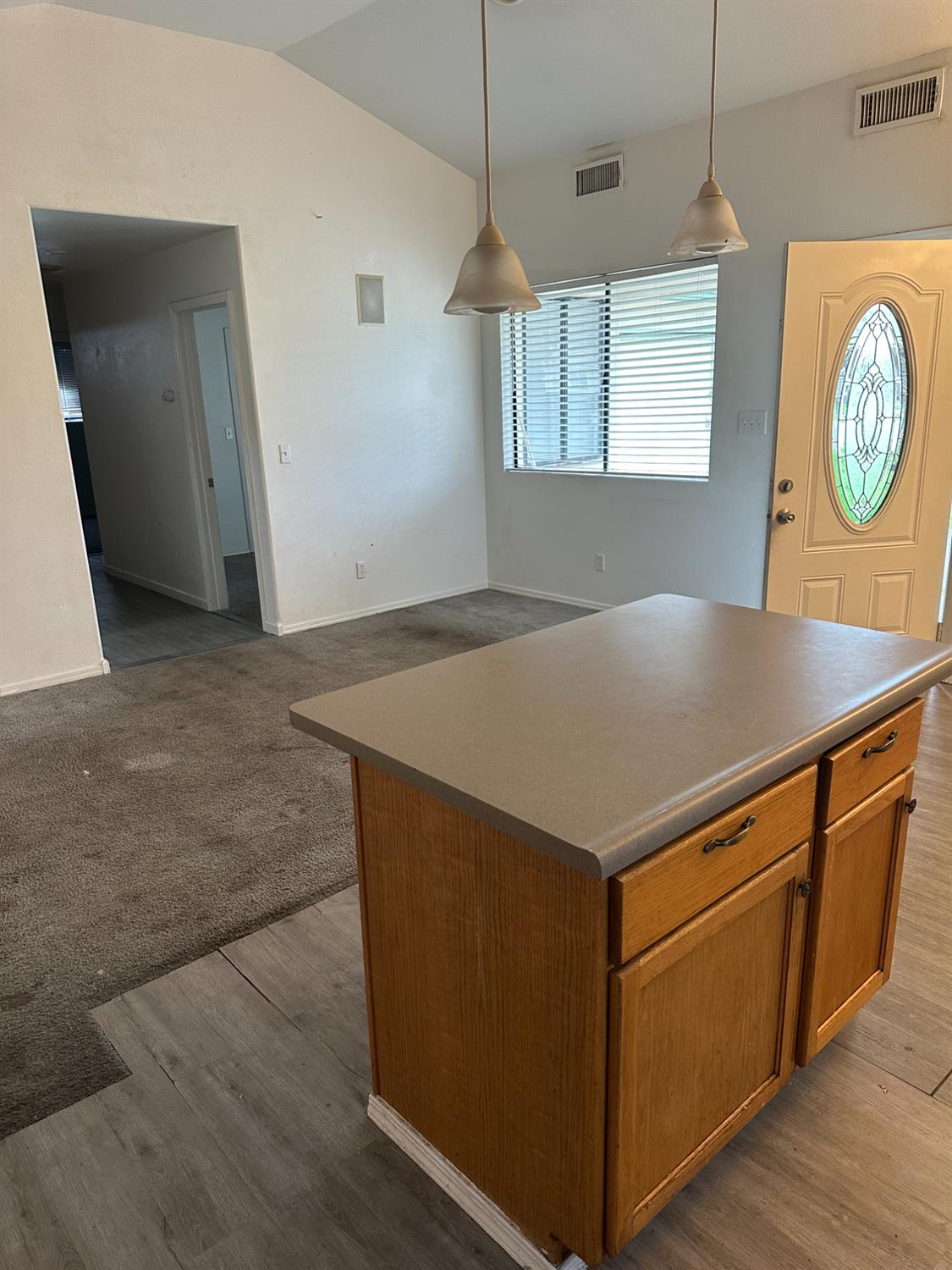 2316 E Norwich Ave, Fresno, CA 93726