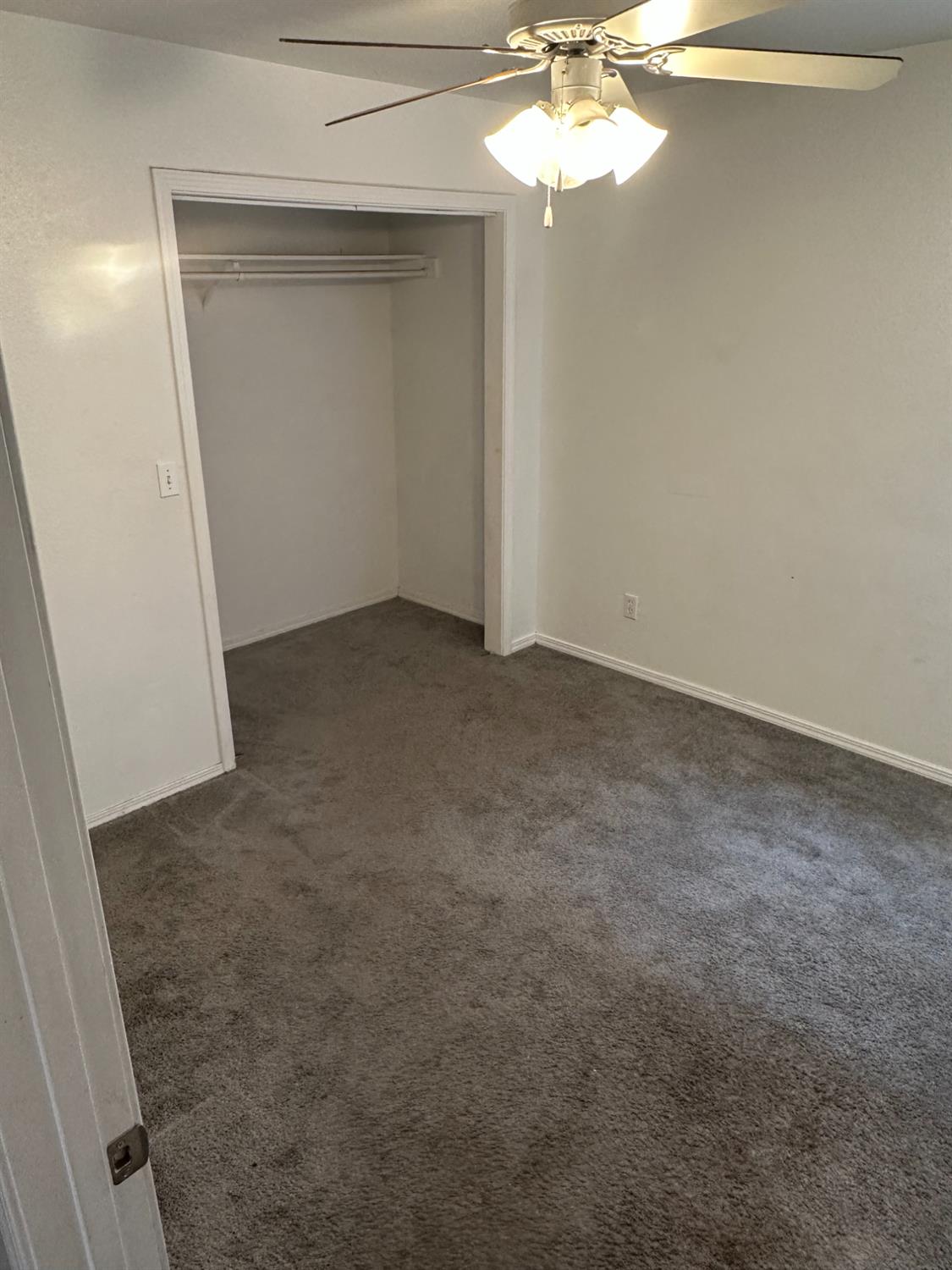 2316 E Norwich Ave, Fresno, CA 93726