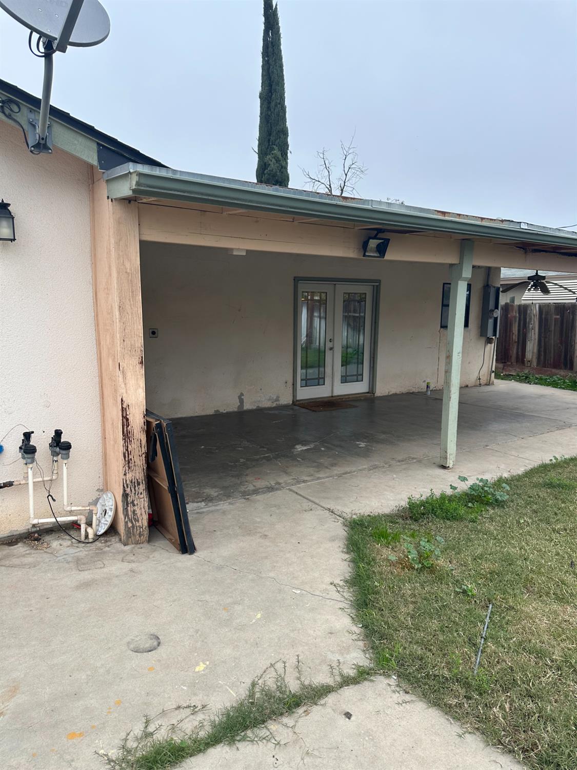 2316 E Norwich Ave, Fresno, CA 93726