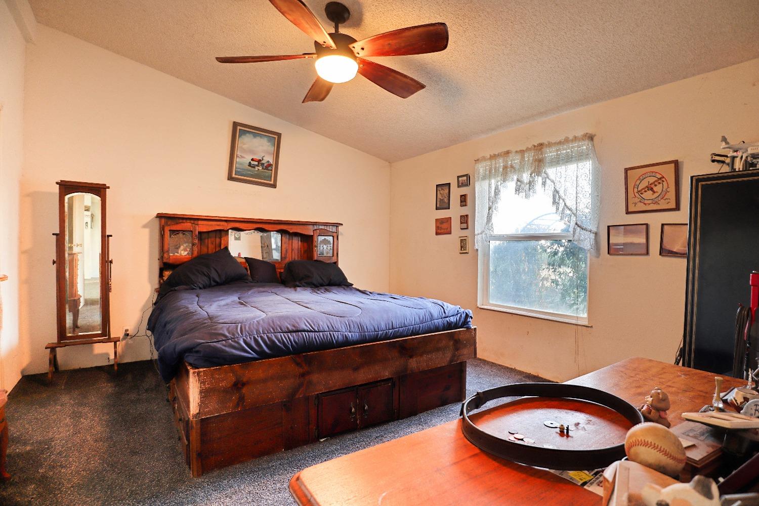 3363 S Anchor Ave, Orange Cove, CA 93646