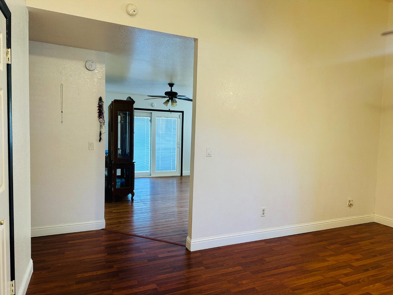 1604 Parkridge Dr, Chowchilla, CA 93610