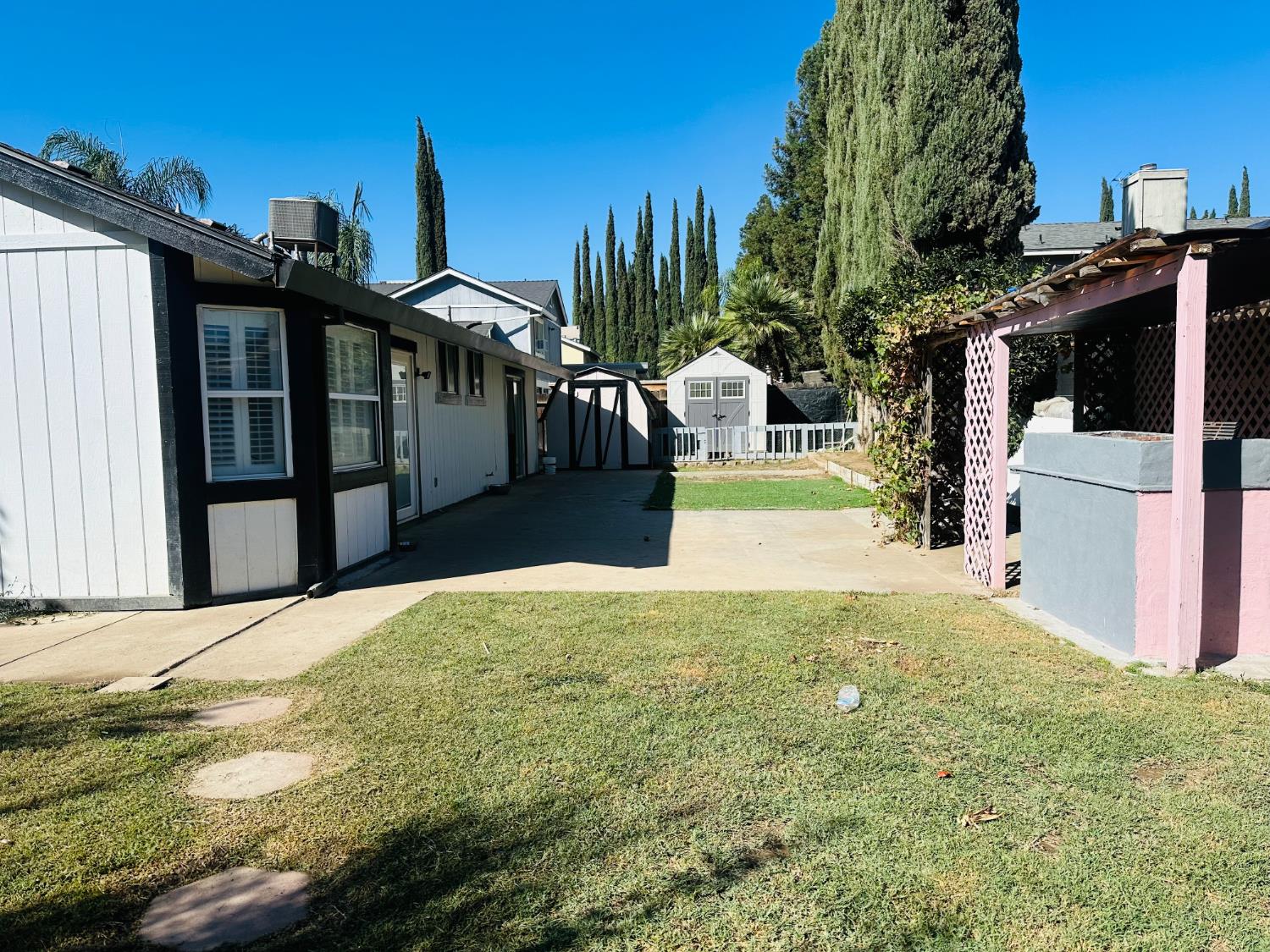 1604 Parkridge Dr, Chowchilla, CA 93610