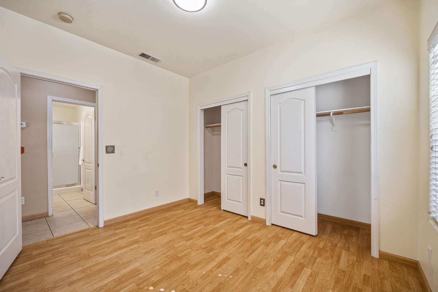 2722 Park Ave, Clovis, CA 93611