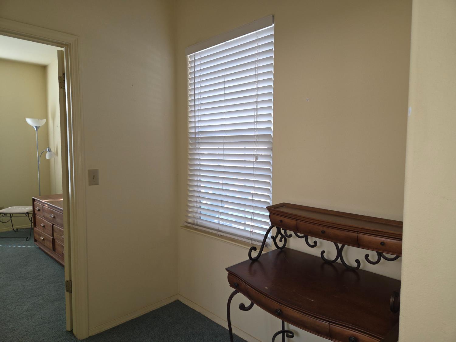 2300 Sierra St #122, Kingsburg, CA 93631