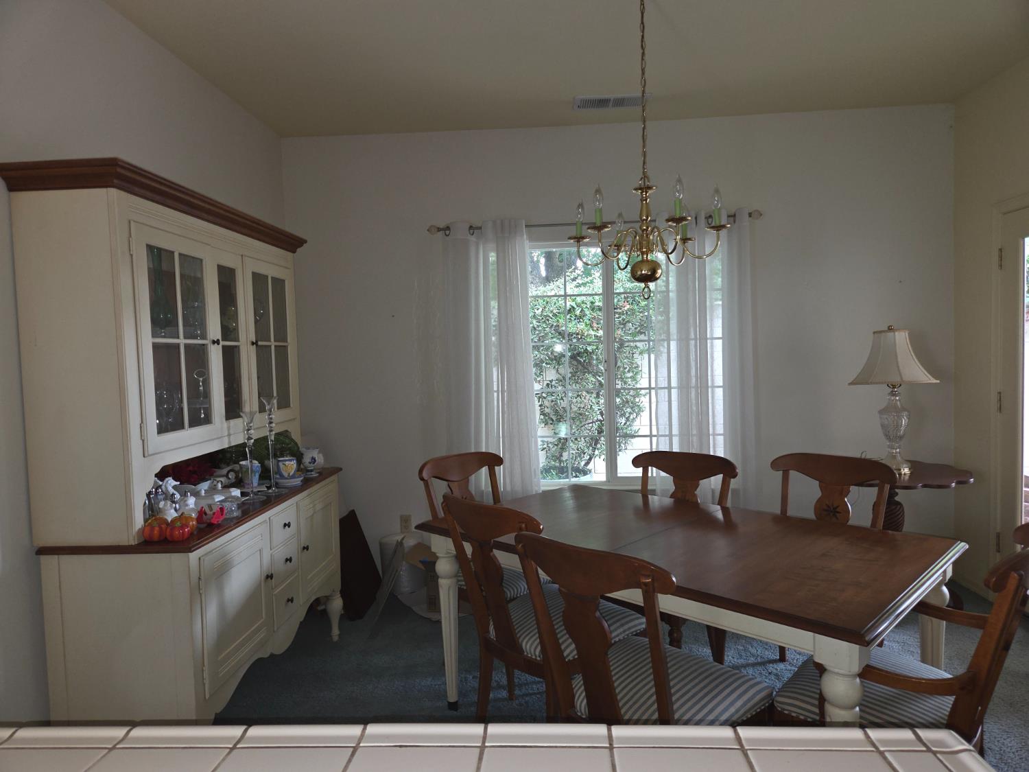 2300 Sierra St #122, Kingsburg, CA 93631