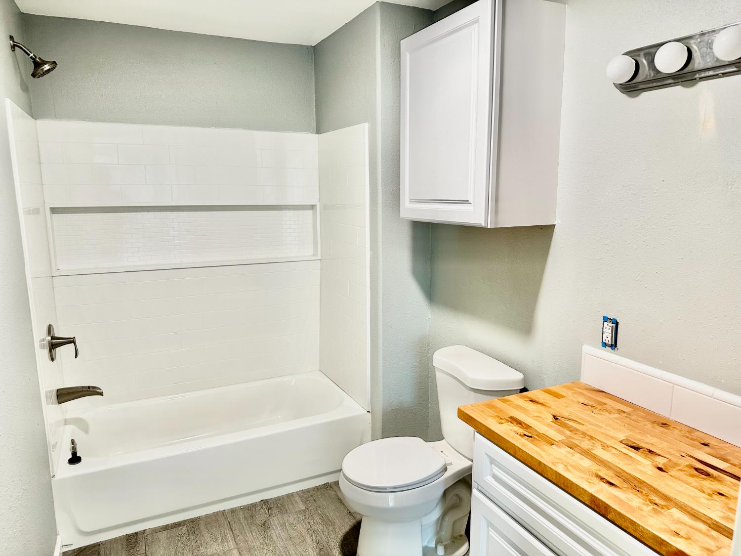 1404 Trinity Ave, Chowchilla, CA 93610