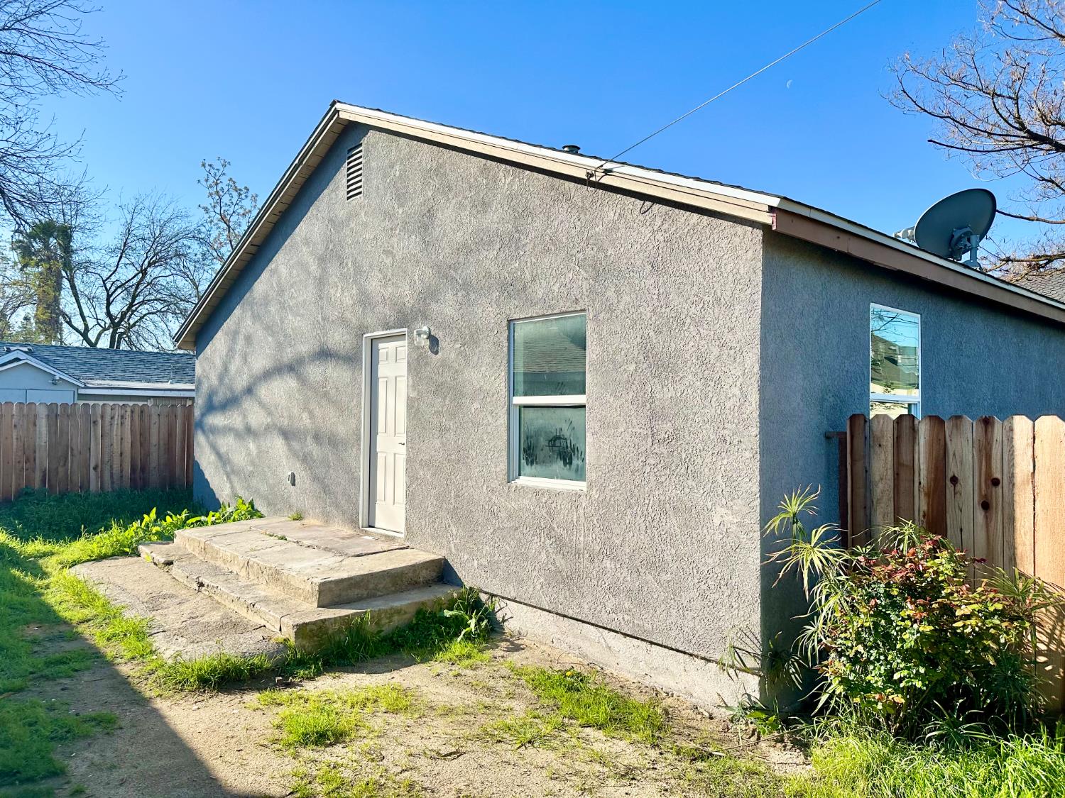 1404 Trinity Ave, Chowchilla, CA 93610