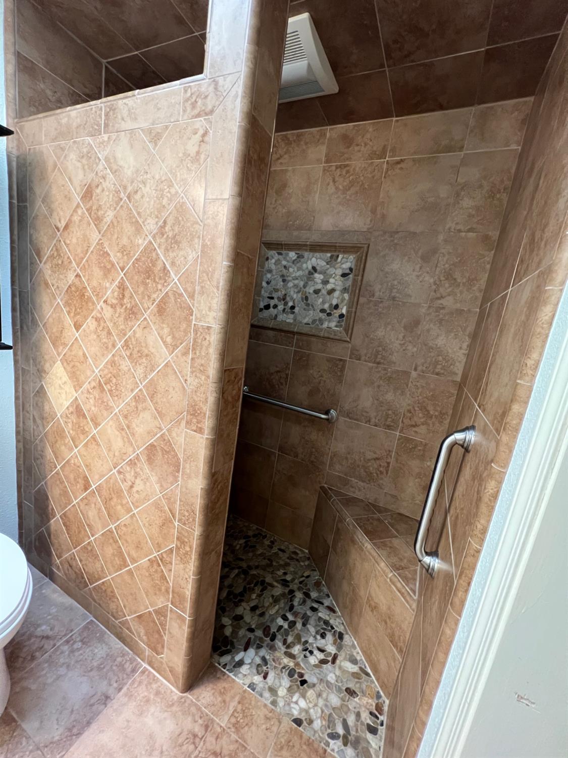 34201 Natoma Rd, Auberry, CA 93602