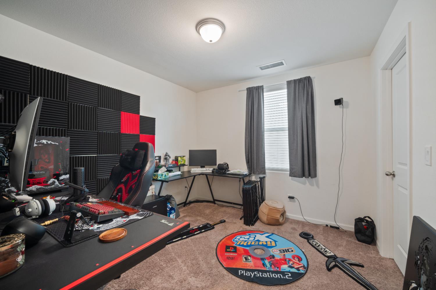 855 Wishon Ave W, Madera, CA 93636