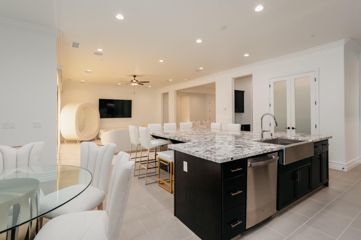 4200 Little Canyon Dr, Madera, CA 93636