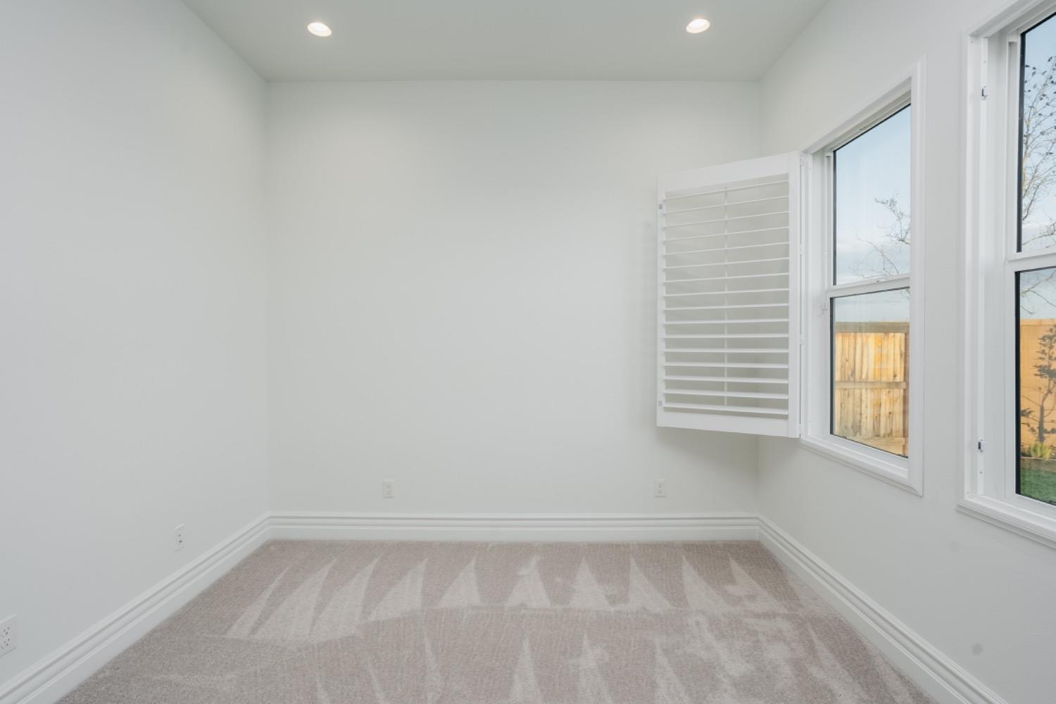 4200 Little Canyon Dr, Madera, CA 93636