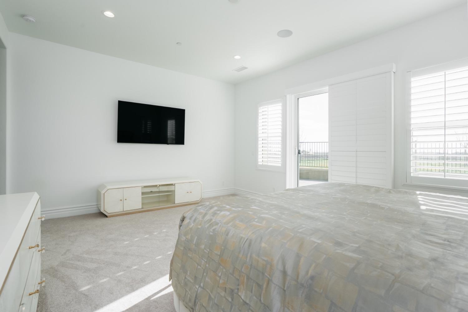 4200 Little Canyon Dr, Madera, CA 93636