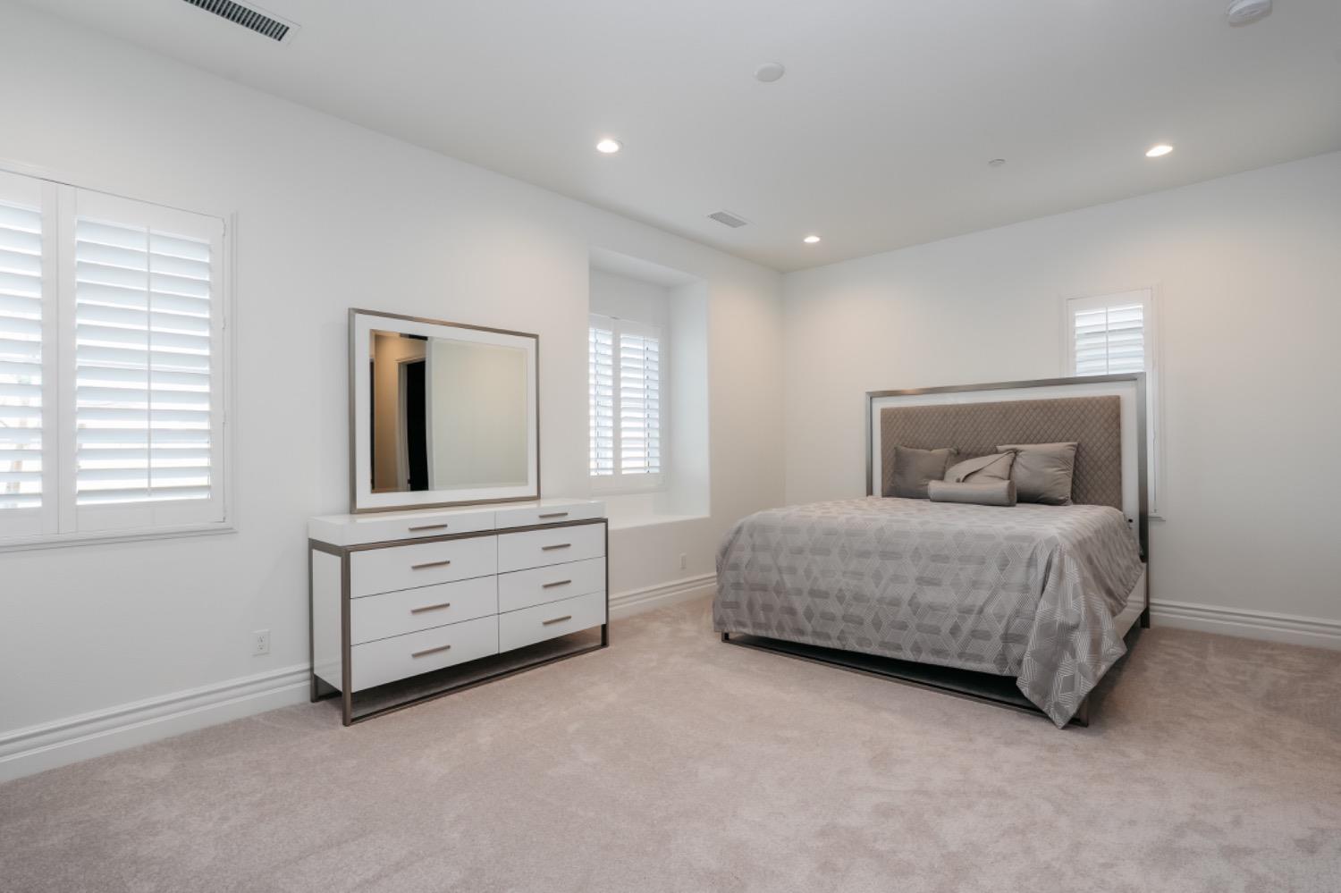 4200 Little Canyon Dr, Madera, CA 93636