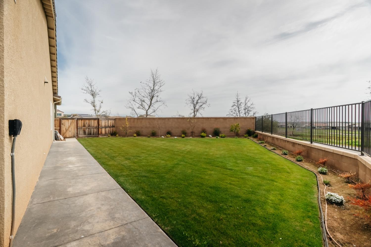 4200 Little Canyon Dr, Madera, CA 93636