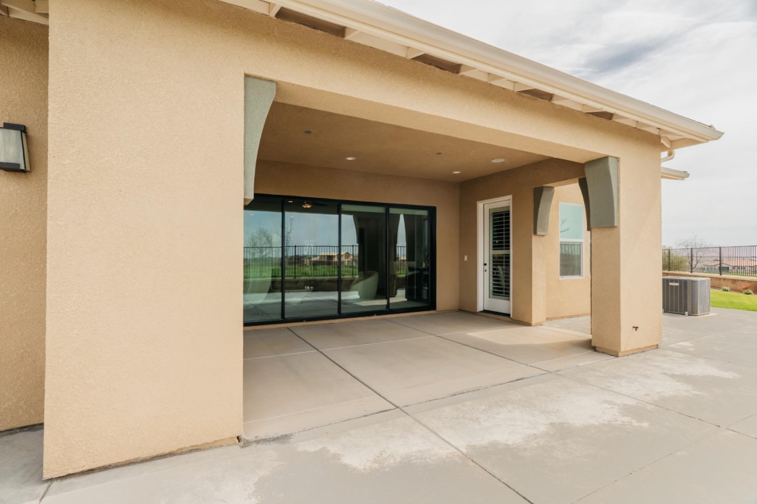 4200 Little Canyon Dr, Madera, CA 93636