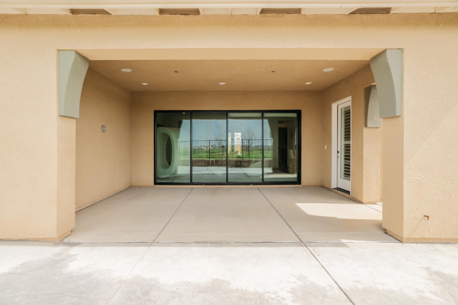 4200 Little Canyon Dr, Madera, CA 93636