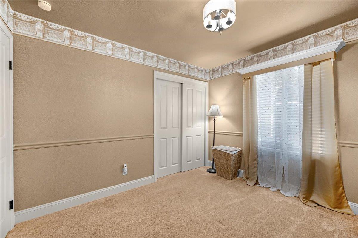 787 E Vermont Ave, Fresno, CA 93720