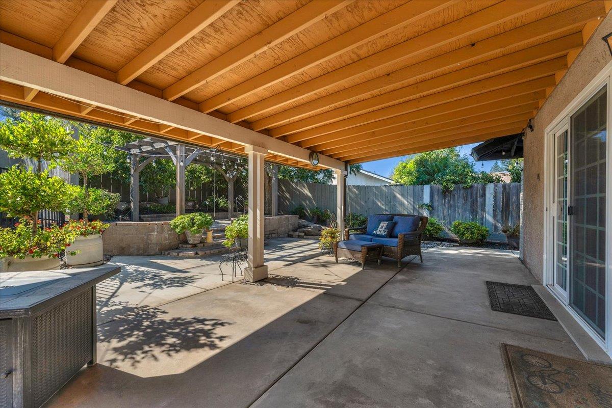 787 E Vermont Ave, Fresno, CA 93720