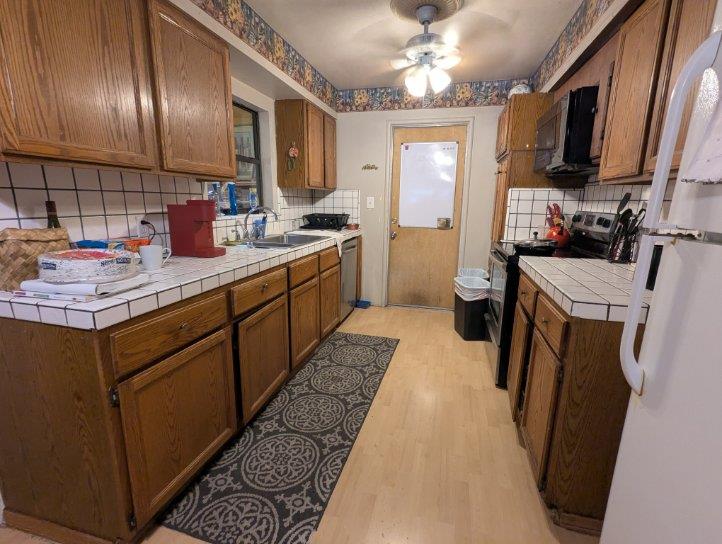 4133 N Warren Ave, Fresno, CA 93705