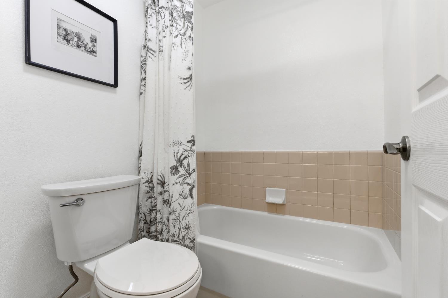 46474 Longview Ln W, Coarsegold, CA 93614