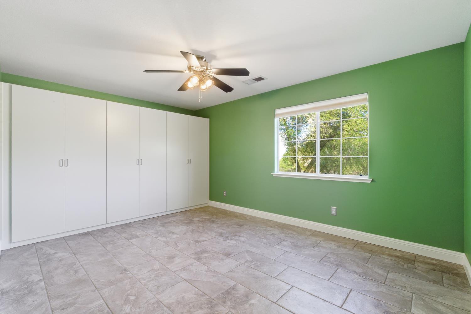 46474 Longview Ln W, Coarsegold, CA 93614