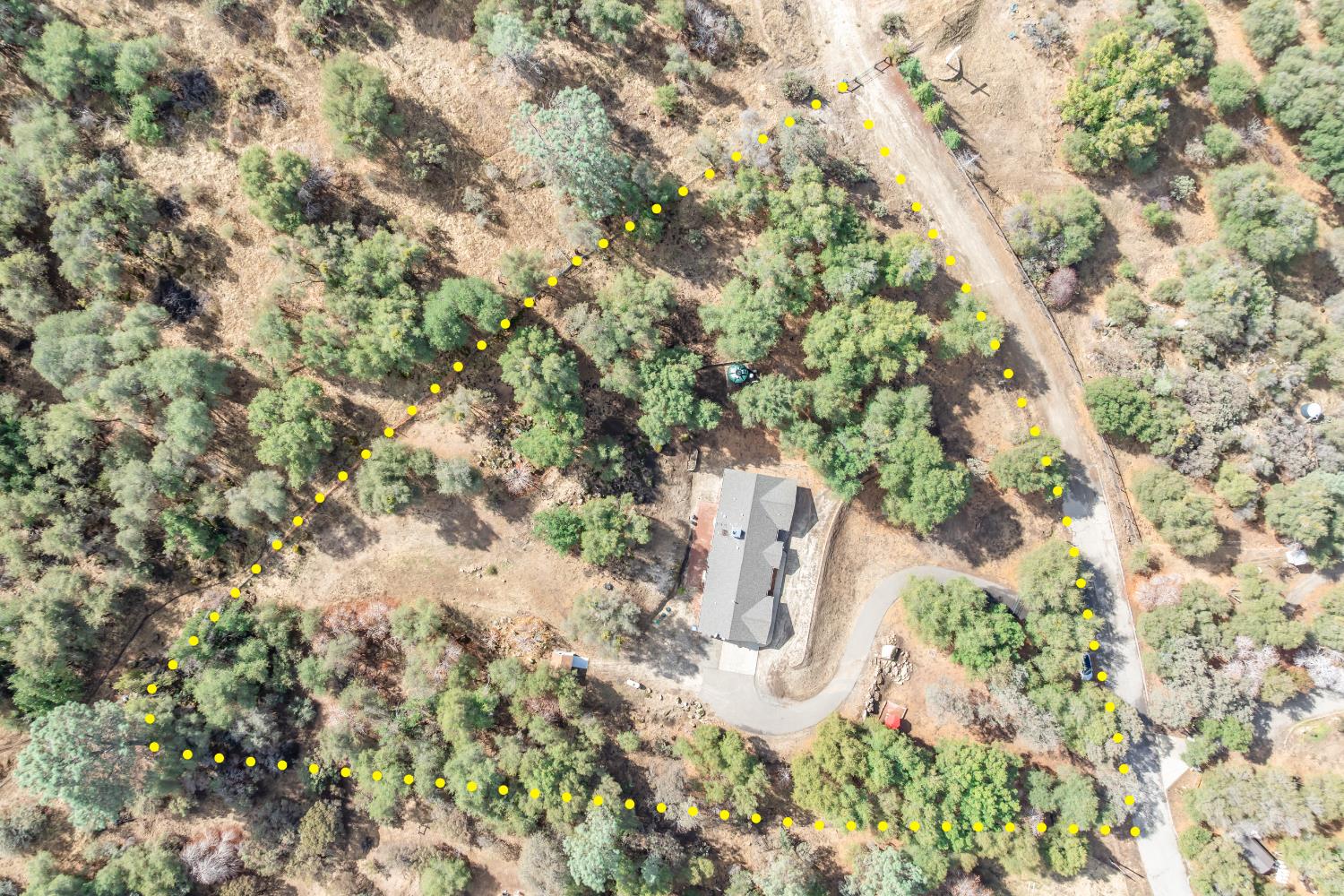 46474 Longview Ln W, Coarsegold, CA 93614