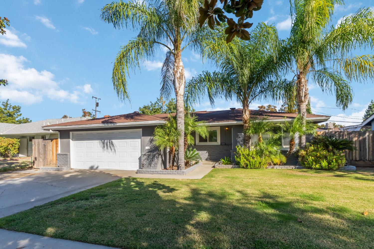 2333 E Austin Way, Fresno, CA 93726