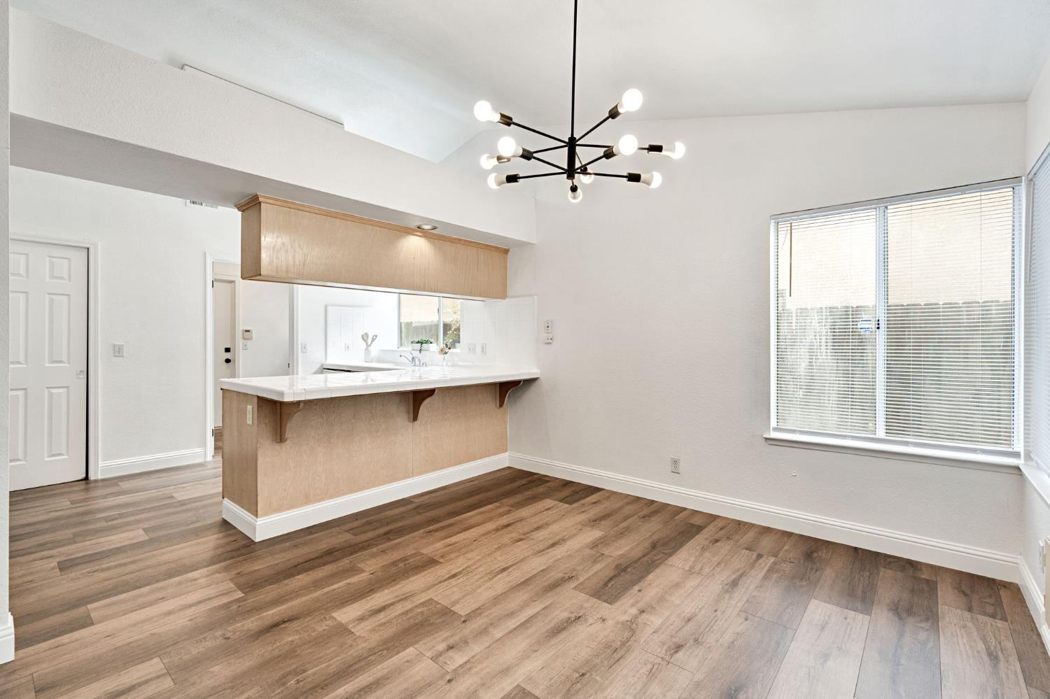 2050 Sundance Ln, Madera, CA 93637