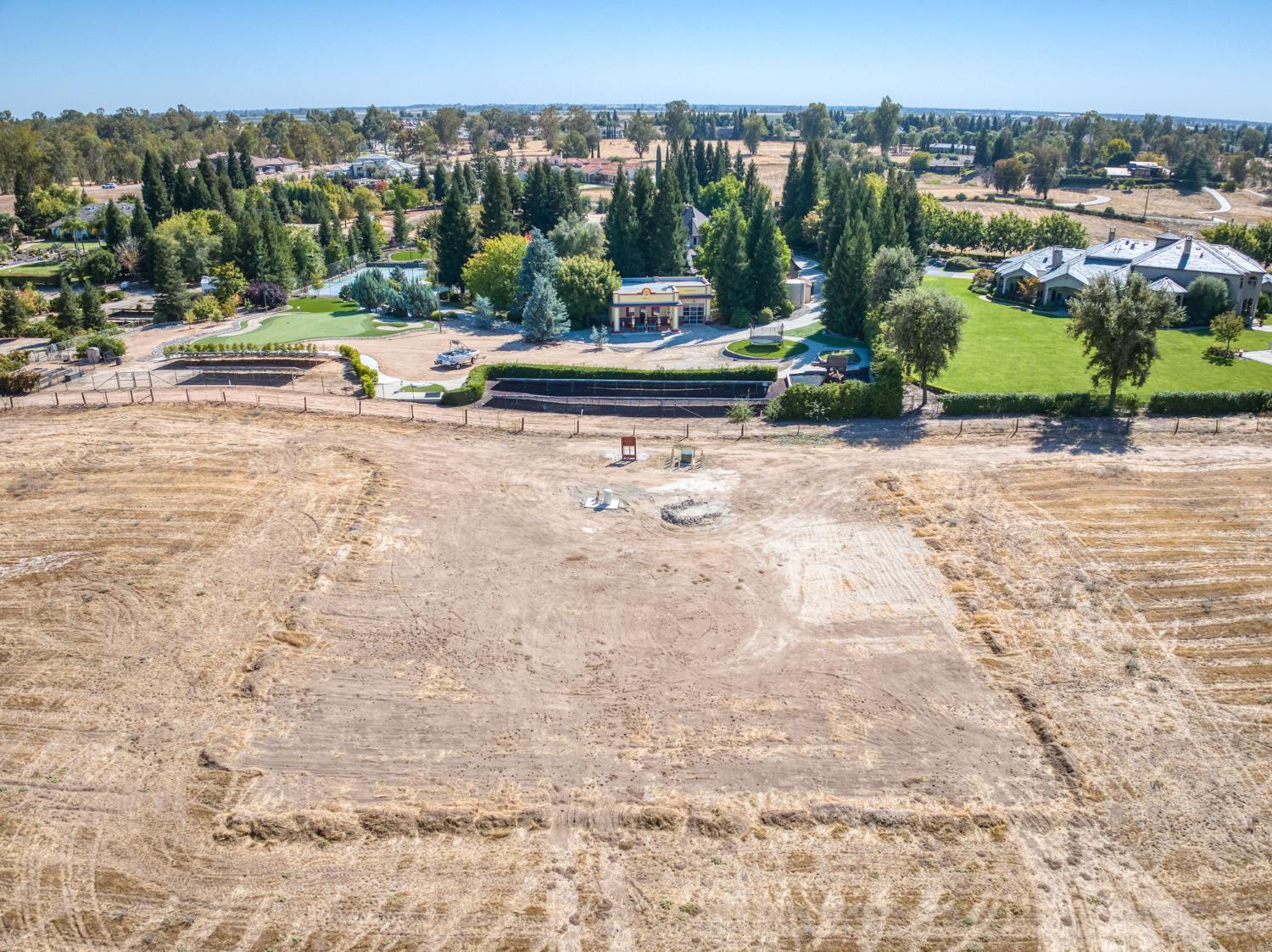 1 Biglione Drive, Clovis, CA 93619