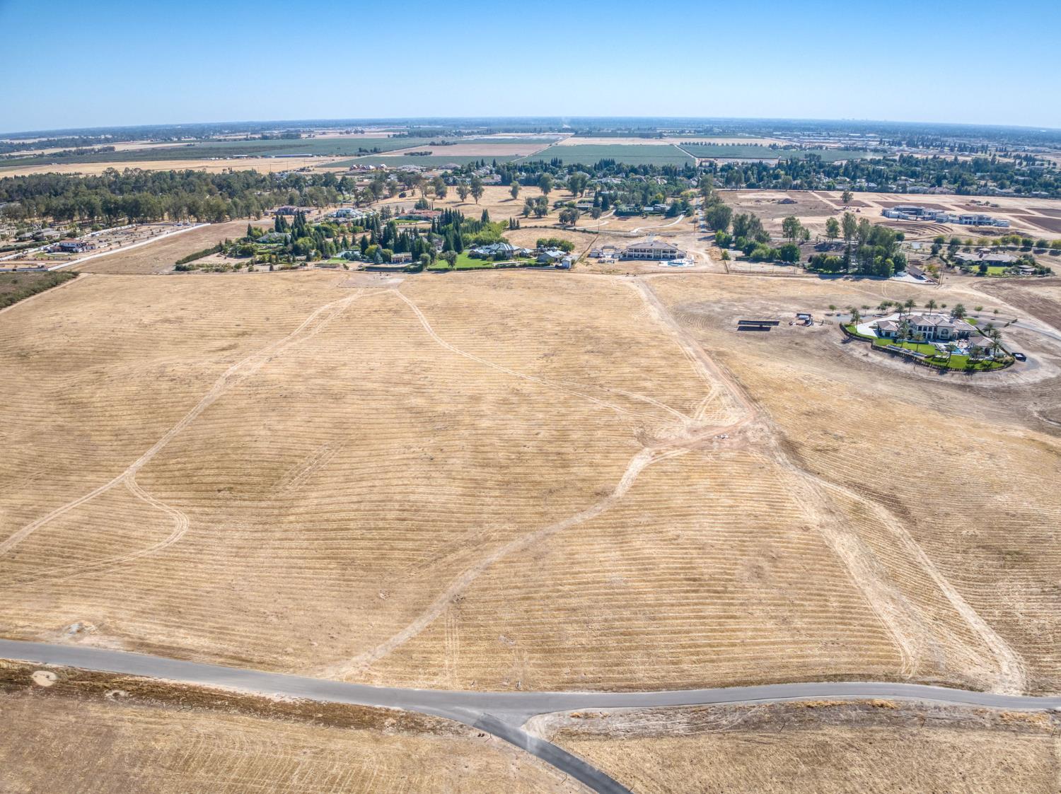 1 Biglione Drive, Clovis, CA 93619